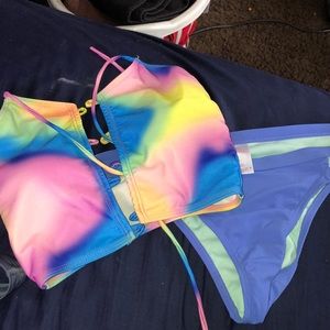 Tie due bathing suit :)